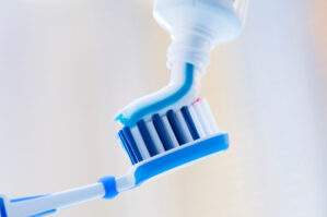 歯を白くするために効果的な歯磨きのやり方