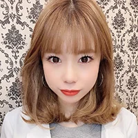 歯科医師 岡本恵衣